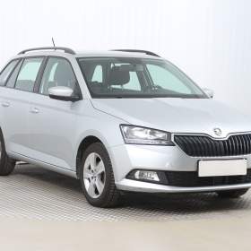 Fotka k inzerátu Škoda Fabia 1.0 TSI / 19014049