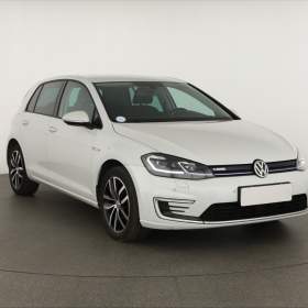 Fotka k inzerátu Volkswagen e- Golf 32 kWh, 37 Ah / 19014890