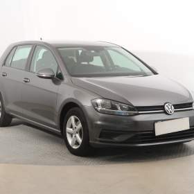 Fotka k inzerátu Volkswagen Golf 1.0 TSI / 19020175