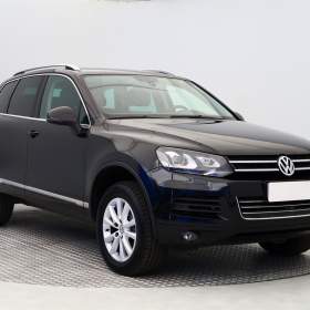 Fotka k inzerátu Volkswagen Touareg 3.0 TDI / 19022335