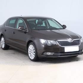 Fotka k inzerátu Škoda Superb 2.0 TDI / 19032177