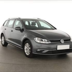 Fotka k inzerátu Volkswagen Golf 1.6 TDI / 19034747