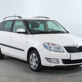 Fotka k inzerátu Škoda Fabia 1.2 TSI / 19034788