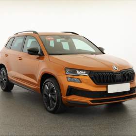 Fotka k inzerátu Škoda Karoq 1.5 TSI / 19035387