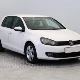 Fotka k inzerátu Volkswagen Golf 1.2 TSI / 19039300