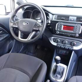 Fotka k inzerátu Kia Rio 1.25 CVVT / 19039378