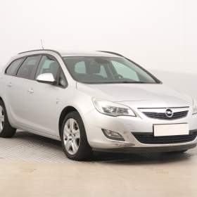 Fotka k inzerátu Opel Astra 1.7 CDTI / 19040683