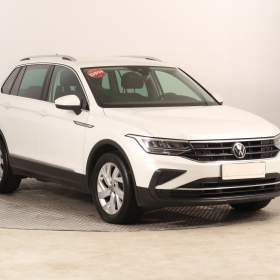 Fotka k inzerátu Volkswagen Tiguan 1.5 TSI / 19041850