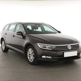 Fotka k inzerátu Volkswagen Passat 2.0 TDI / 19042604