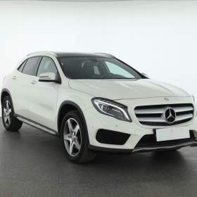 Fotka k inzerátu Mercedes- Benz GLA GLA 250 4MATIC / 19044929