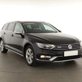 Fotka k inzerátu Volkswagen Passat 2.0 TDI / 19045194