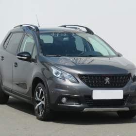 Fotka k inzerátu Peugeot 2008 1.2 PureTech / 19045215