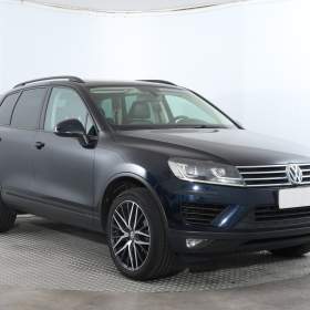 Fotka k inzerátu Volkswagen Touareg 3.0 TDI / 19045225