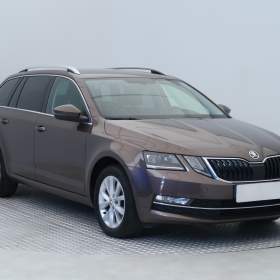 Fotka k inzerátu Škoda Octavia 1.5 TSI / 19047507