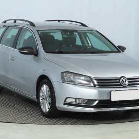 Fotka k inzerátu Volkswagen Passat 1.6 TDI / 19047557