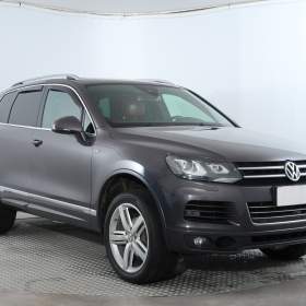 Fotka k inzerátu Volkswagen Touareg 3.0 TDI / 19051269