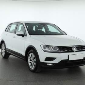 Fotka k inzerátu Volkswagen Tiguan 1.5 TSI / 19053590