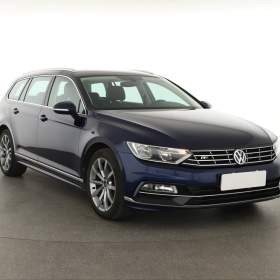 Fotka k inzerátu Volkswagen Passat 2.0 TDI / 19056137