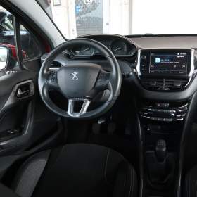 Fotka k inzerátu Peugeot 2008 1.2 PureTech / 19056150