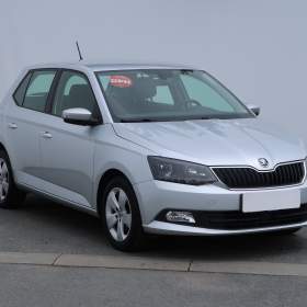 Fotka k inzerátu Škoda Fabia 1.0 TSI / 19056231