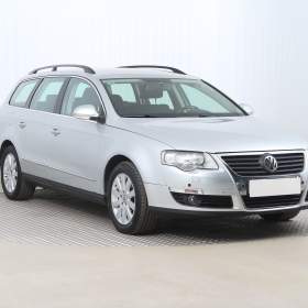 Fotka k inzerátu Volkswagen Passat 1.8 TSI / 19057679