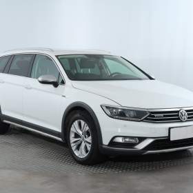 Fotka k inzerátu Volkswagen Passat 2.0 TDI / 19064129