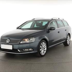 Fotka k inzerátu Volkswagen Passat 2.0 TDI / 19066094