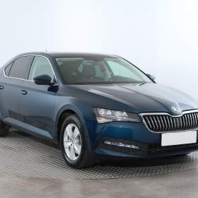 Fotka k inzerátu Škoda Superb 1.5 TSI / 19067963