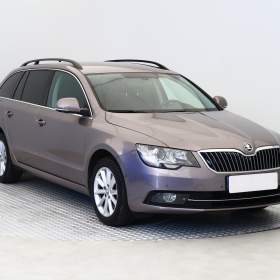 Fotka k inzerátu Škoda Superb 2.0 TDI / 19068491