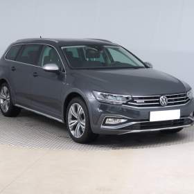 Fotka k inzerátu Volkswagen Passat 2.0 TDI / 19068512