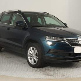 Fotka k inzerátu Škoda Karoq 1.5 TSI / 19071235