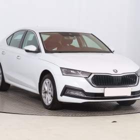 Fotka k inzerátu Škoda Octavia 1.5 TSI e- tec / 19074654