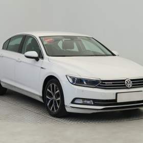 Fotka k inzerátu Volkswagen Passat 2.0 BiTDI / 19077728