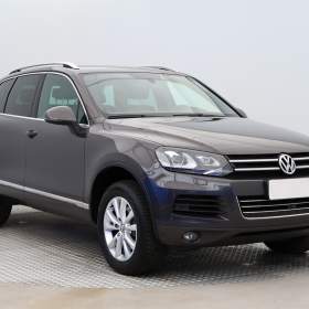 Fotka k inzerátu Volkswagen Touareg 3.0 TDI / 19081941