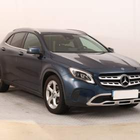 Fotka k inzerátu Mercedes- Benz GLA GLA 180 / 19083114