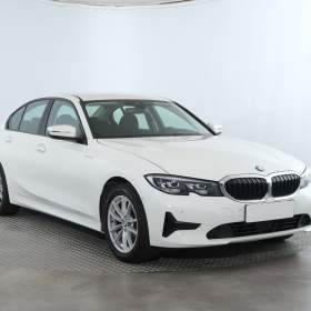 Fotka k inzerátu BMW Řada 3 320 d xDrive / 19083221