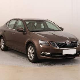 Fotka k inzerátu Škoda Octavia 1.5 TSI / 19087663