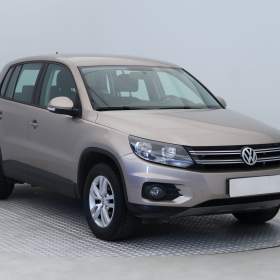 Fotka k inzerátu Volkswagen Tiguan 2.0 TDI / 19088175