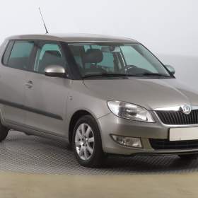 Fotka k inzerátu Škoda Fabia 1.2 TSI / 19088179