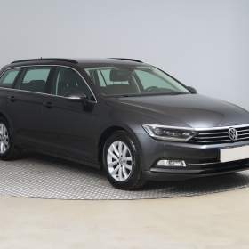 Fotka k inzerátu Volkswagen Passat 1.6 TDI / 19089447