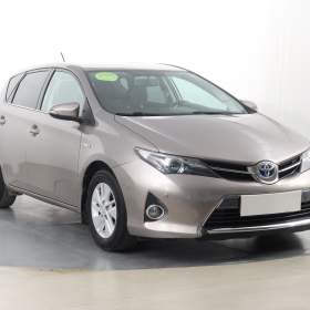 Fotka k inzerátu Toyota Auris Hybrid / 19095773