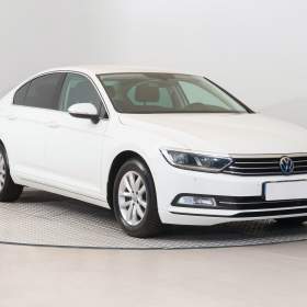 Fotka k inzerátu Volkswagen Passat 2.0 TDI / 19095779