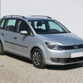 Fotka k inzerátu Volkswagen Touran 1.6 TDI / 19095780