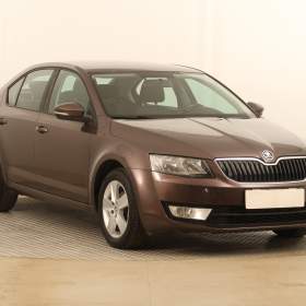 Fotka k inzerátu Škoda Octavia 1.2 TSI / 19095917