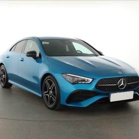 Mercedes- Benz CLA 200 / 19096284