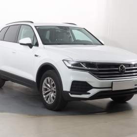 Fotka k inzerátu Volkswagen Touareg 3.0 TDI / 19096648