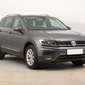 Fotka k inzerátu Volkswagen Tiguan 2.0 TSI / 19097670