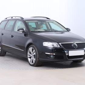 Fotka k inzerátu Volkswagen Passat 2.0 TDI / 19098188