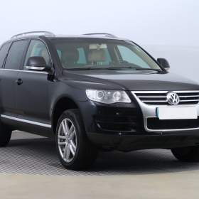 Fotka k inzerátu Volkswagen Touareg 3.0 TDI / 19098310