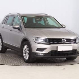 Fotka k inzerátu Volkswagen Tiguan 2.0 TDI / 19106126